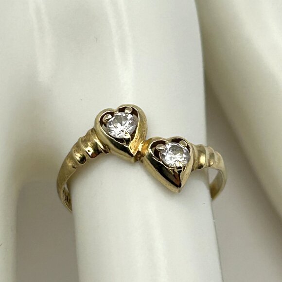 14K Turkey Ring Size 6.5 Two Stone CZ Heart Design - Picture 4 of 13